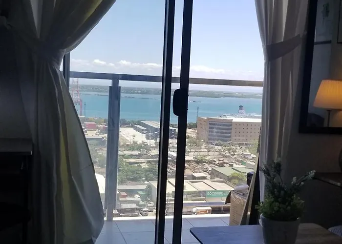 Apartment Sunvida Tower Unit 1911 In Front Sm